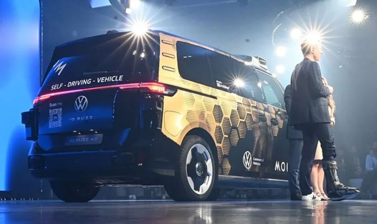 robotaxi Volkswagen ID. Buzz AD
